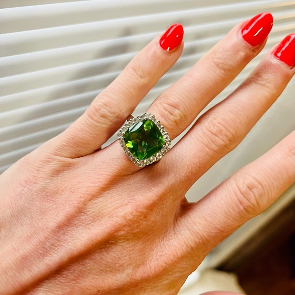 Fern Green Quartz and Topaz Ring sz 7 SS NEW - Picture 2 of 6